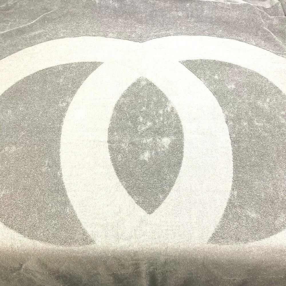 CHANEL item no